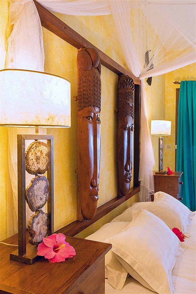 Nosy Be Hotel & Spa Ambaro Exterior photo