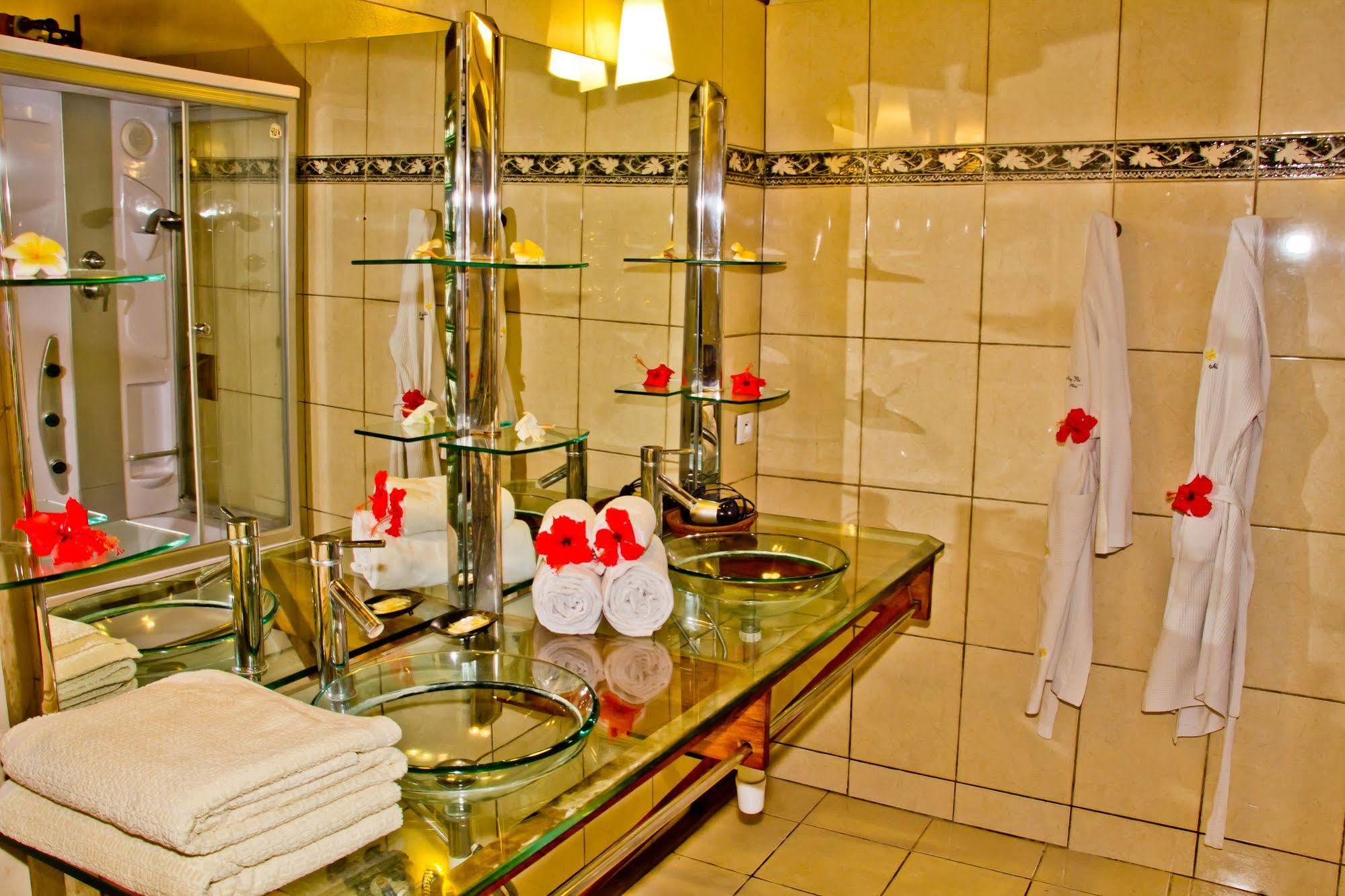 Nosy Be Hotel & Spa Ambaro Exterior photo