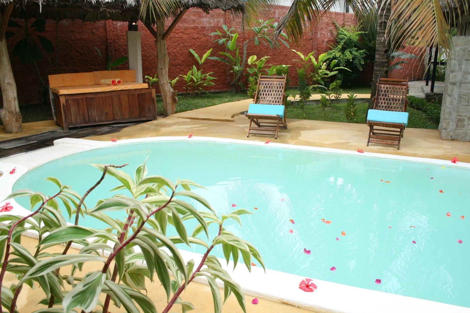 Nosy Be Hotel & Spa Ambaro Exterior photo