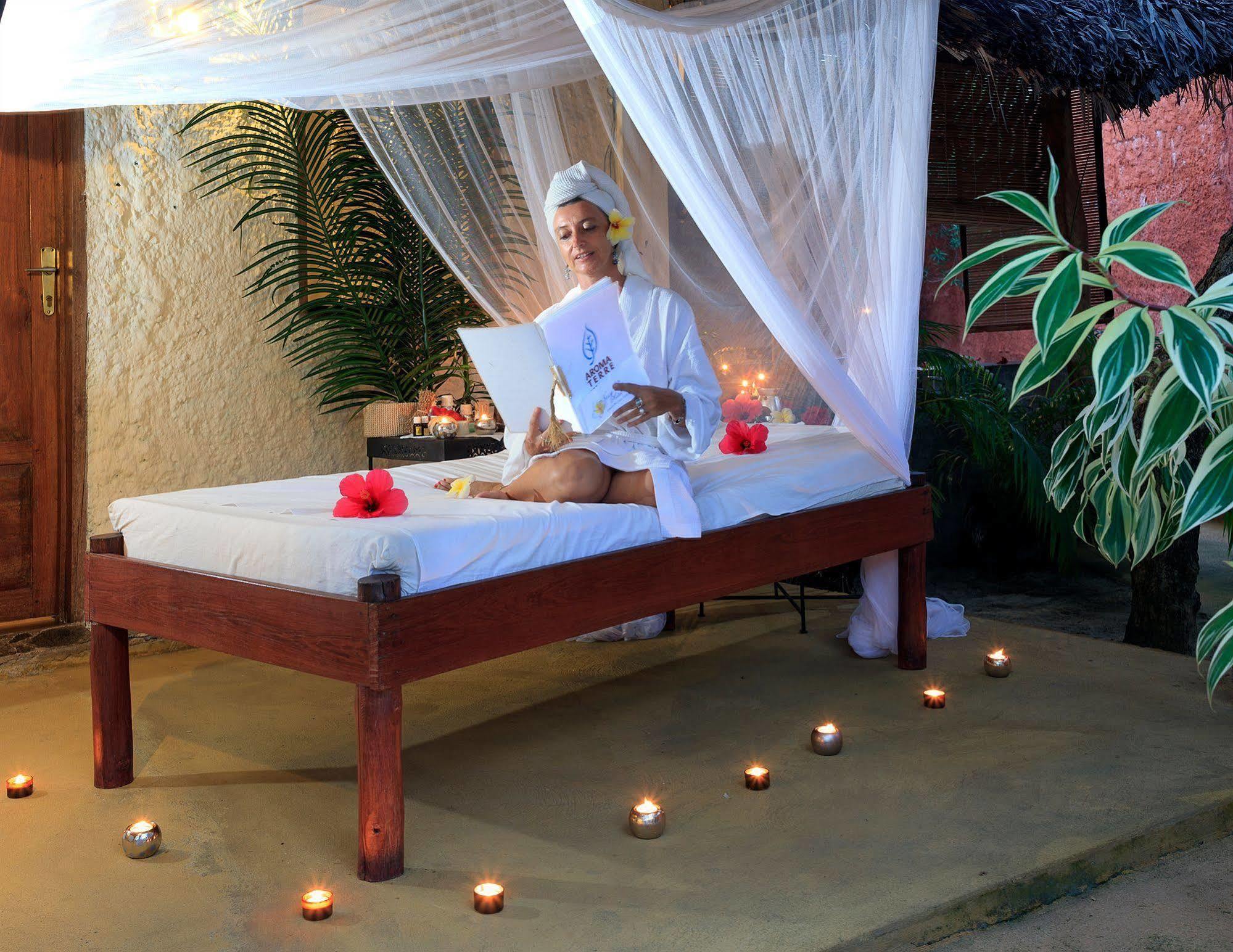 Nosy Be Hotel & Spa Ambaro Exterior photo