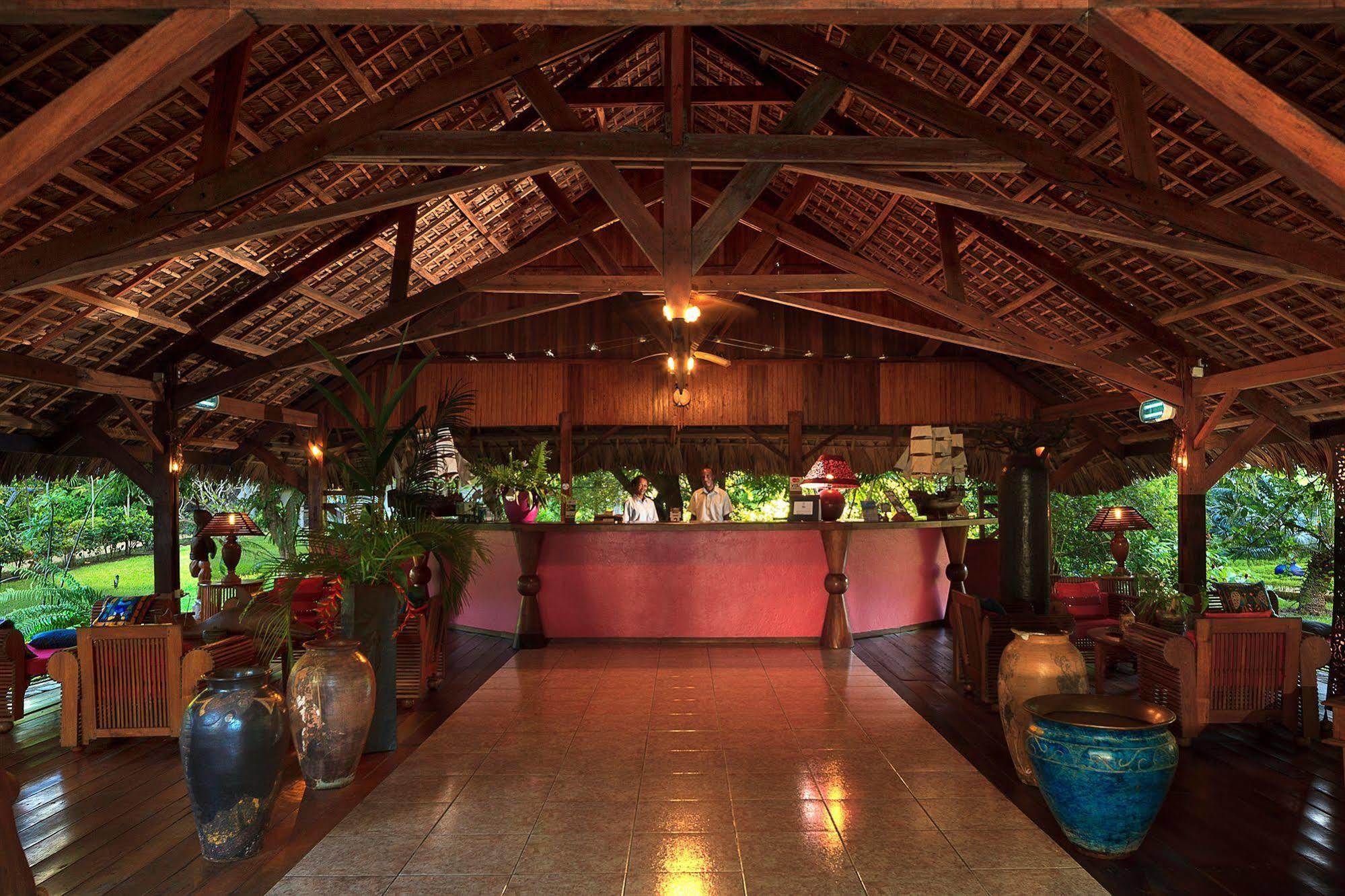 Nosy Be Hotel & Spa Ambaro Exterior photo